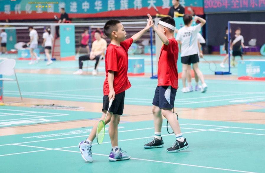 参赛、非遗双重体验，东西南北中羽毛球青少年赛落地北京