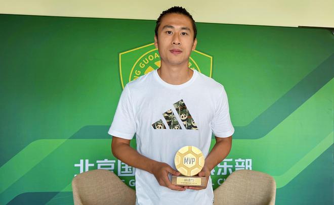 与众不同，才最珍贵：网坛那些勇敢出柜的人，曾被世界怎样对待？
