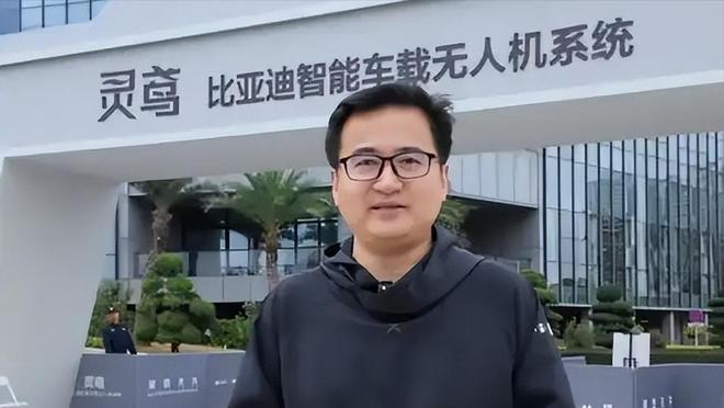 “生物爹”怒了:四川大叔带着叛逆女儿跑货车,一路见遍人间苦,却意外刷爆全网!