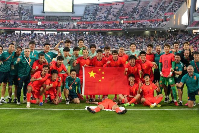 约基奇联手东契奇可能性为零？好友回应：等40岁去湖人拿一年底薪