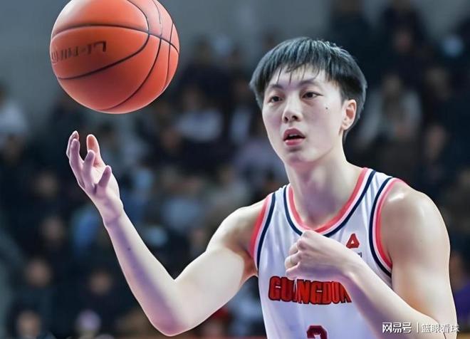 冲上热搜!一公司公告:社会不明人员及某公司员工等百余人强行闯入,撬开保险柜,抢走公司印章