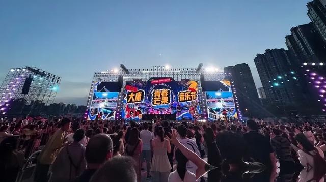 午报：冷门又爆爆爆爆爆了
